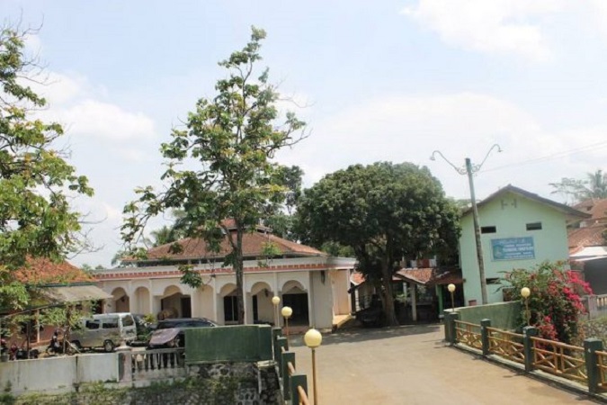Profil Pesantren Tanbihul Ghofiliin Banjarnegara
