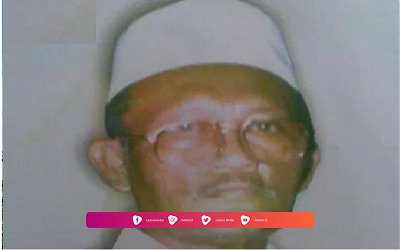 Biografi Kh Masyhuri Malik Profil Ulama Laduni Id Layanan