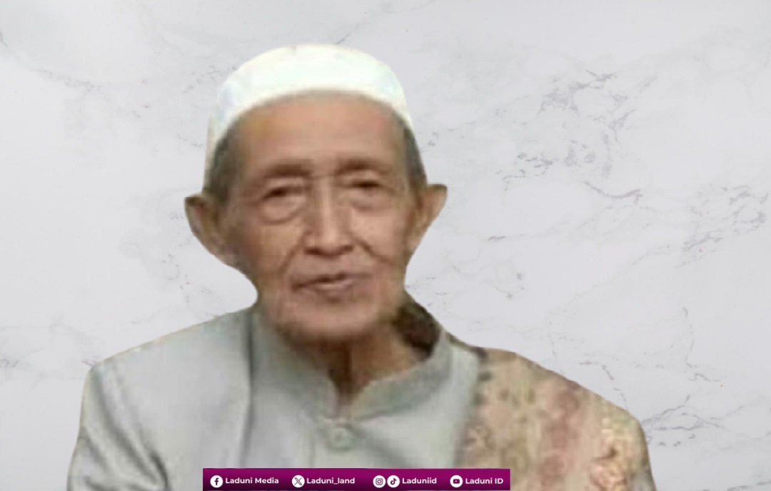 Biografi KH. Sanusi Yasin, Pengasuh Pesantren Al-Qoumaniyah Kudus