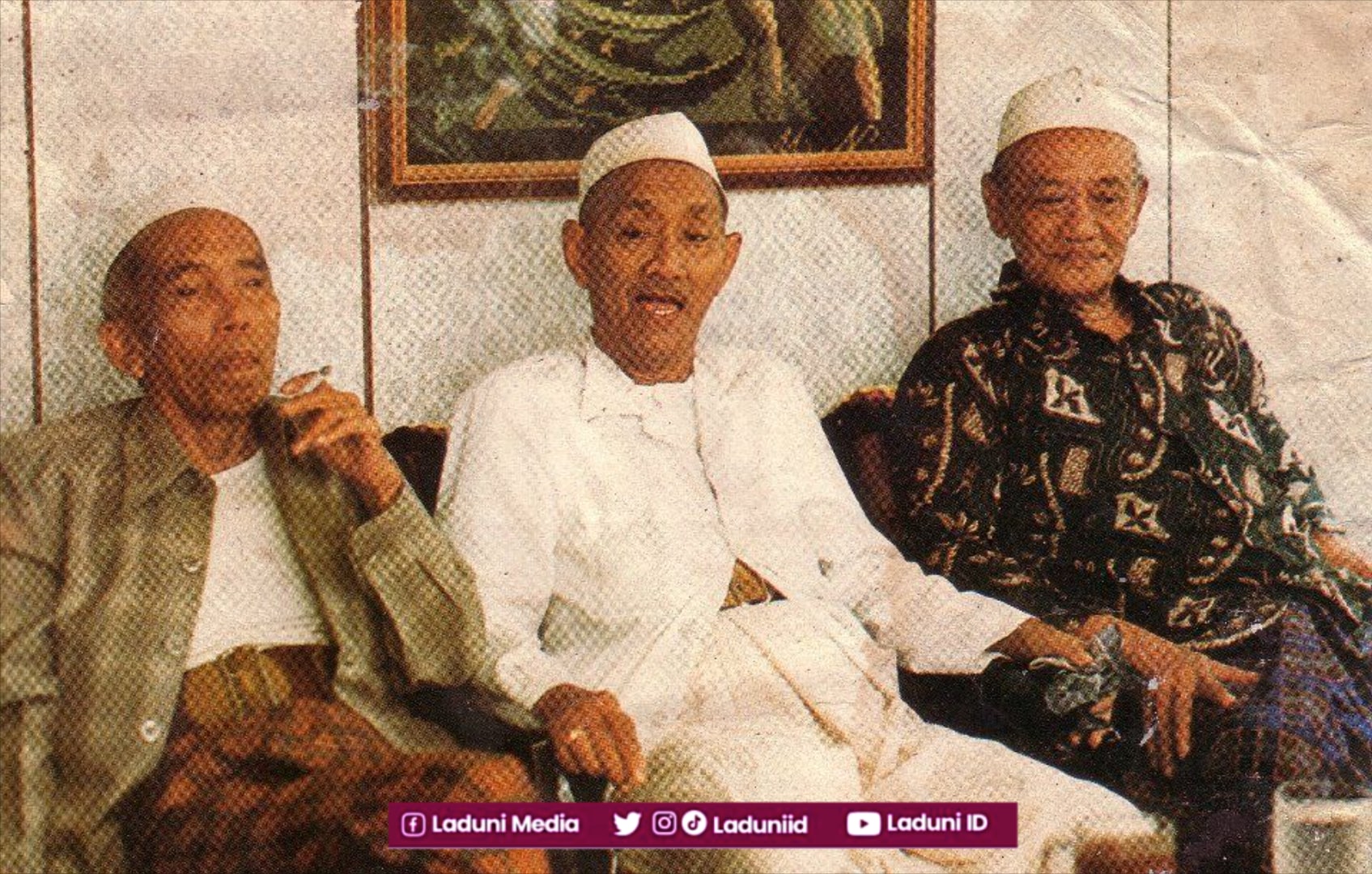 Meski Malaikat Turun, Kyai As’ad dan kyai Mahrus Tidak Mau Menjabat