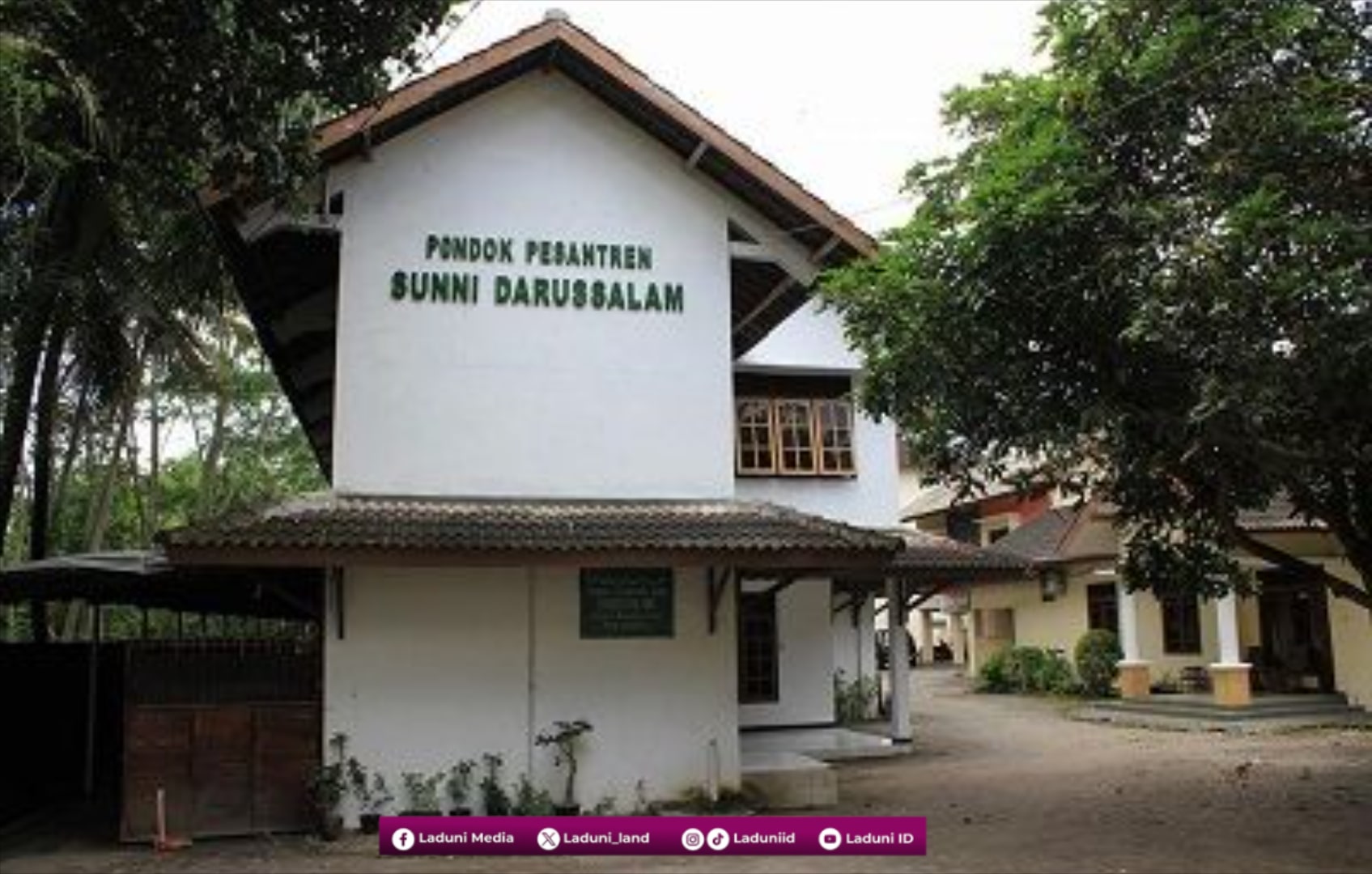 Ziarah di Makam Nyai Hj. Umroh Mahfudzoh Sleman, Pelopor Berdirinya IPPNU