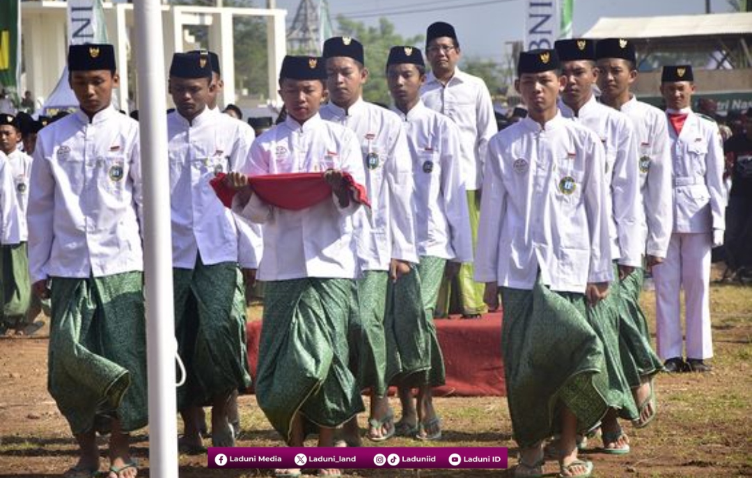 Mengurai Panca Kesadaran Santri