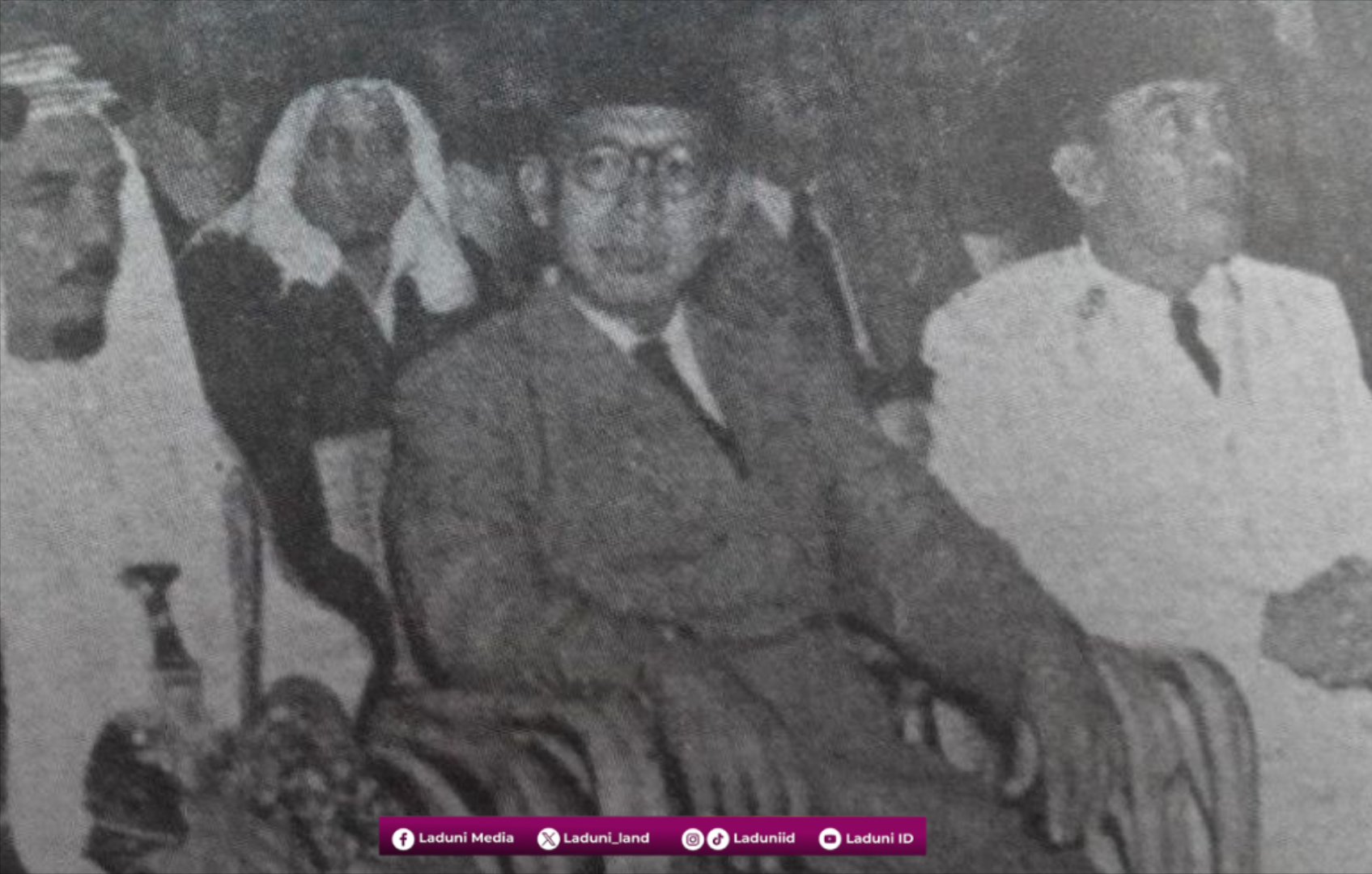 Guru Spiritual Soekarno (2): Kyai Wahid Hasyim dan Gus Dur Sowan ke Sukanegara Cianjur