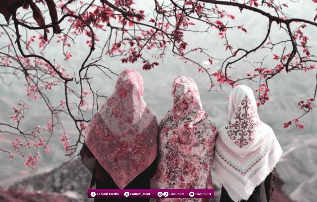 Memahami Hukum Memakai Jilbab bagi Perempuan dari Ayat Al-Qur'an dan Hadis Nabi
